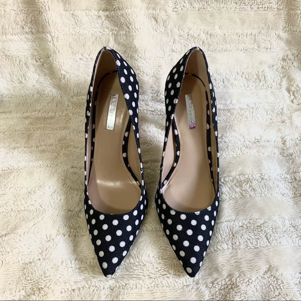 BCBGeneration Treasure Pointed Toe Classic Pumps